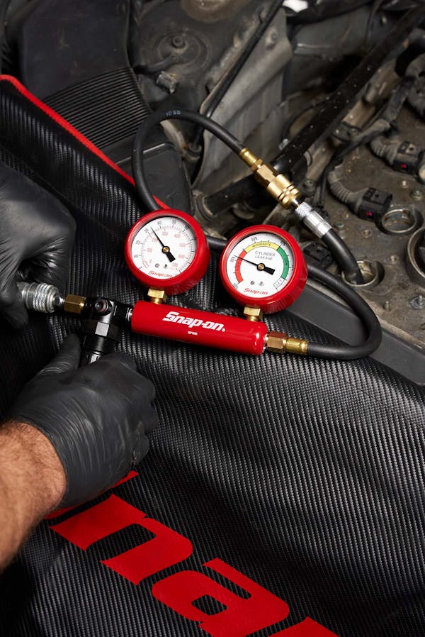 Cylinder Leakage Tester 3 Cylinder Leakage Tester